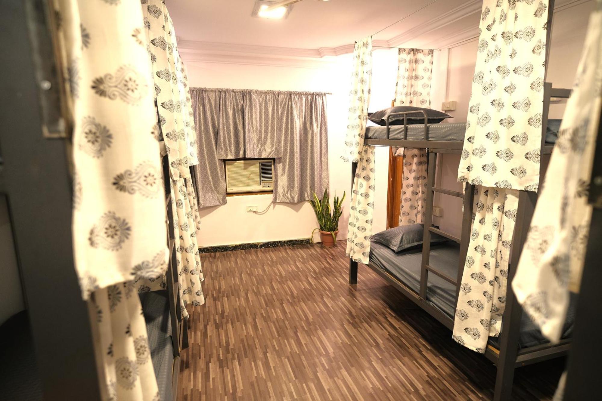 Nomadic Hostel Udaipur Luaran gambar